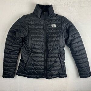 The North Face Girls Black Reversible Faux Fur Jacket size L (14/16).Pre-owned